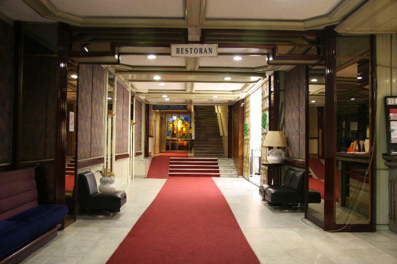 Hotel Slavija Белград Ресторан фото